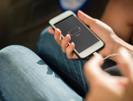 How to Charge a Phone Without Electricity